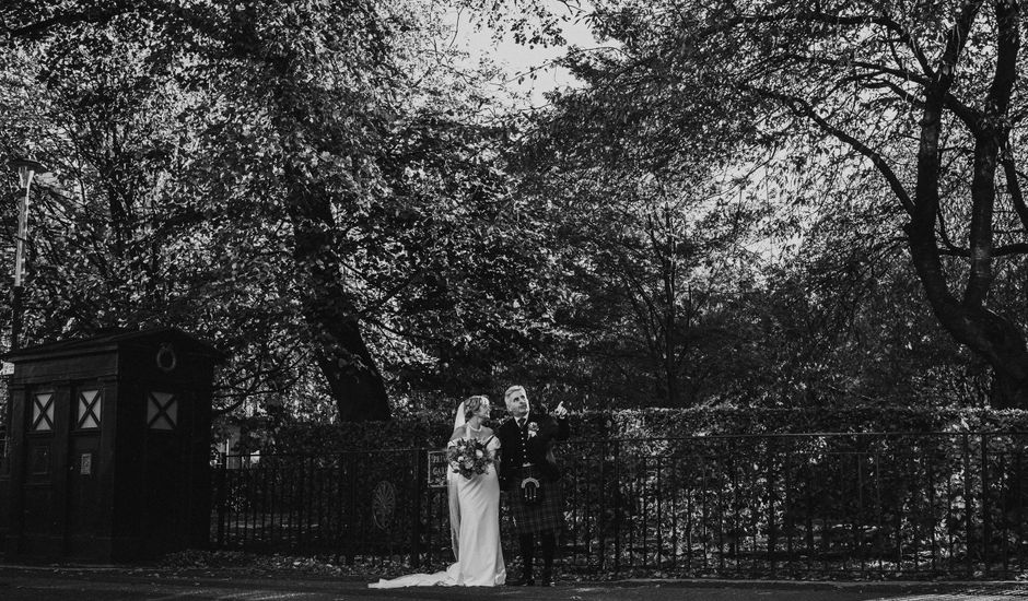 Richard and Gill's Wedding in Edinburgh, Lothian & Borders