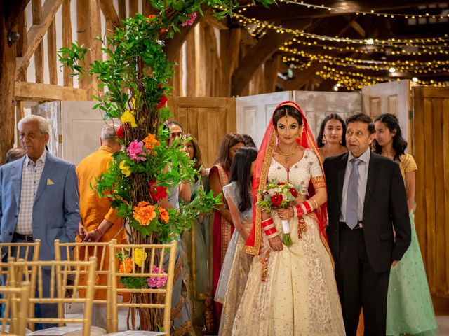 Peter and Ravina's Wedding in Pinner, Middlesex 9