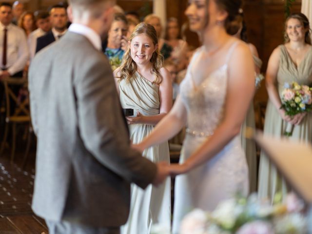 Josie and Luke&apos;s Wedding in Wantage, Oxfordshire 9