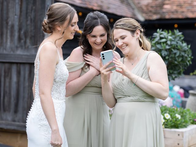 Josie and Luke&apos;s Wedding in Wantage, Oxfordshire 17