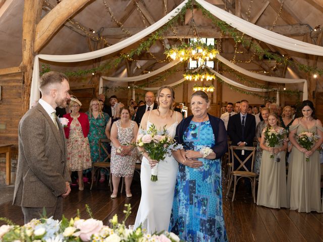 Josie and Luke&apos;s Wedding in Wantage, Oxfordshire 24