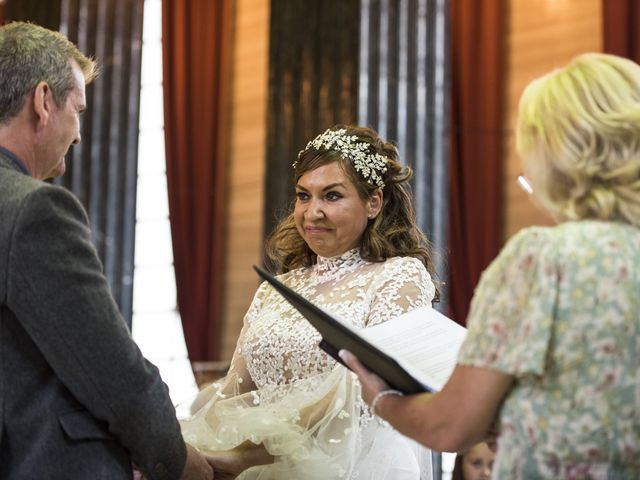 Robert and Rachael&apos;s Wedding in Cardiff Castle, Cardiff 3