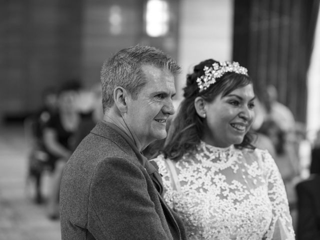 Robert and Rachael&apos;s Wedding in Cardiff Castle, Cardiff 17