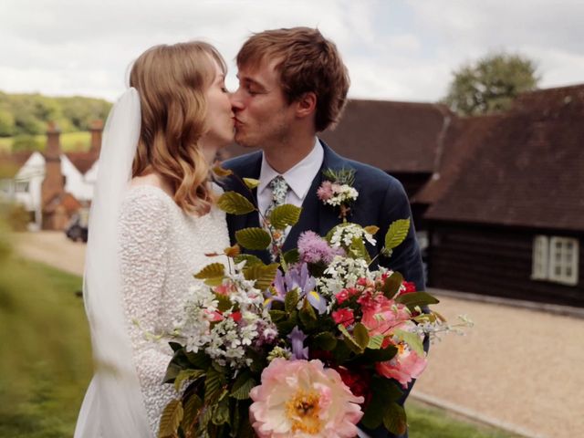 Tom and Joanna&apos;s Wedding in Old Amersham, Buckinghamshire 3