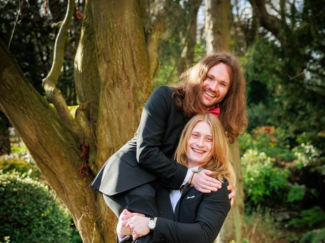 Rhys and Amy's Wedding in Spennymoor, Durham 29