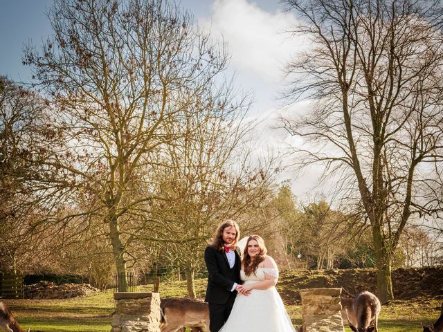 Rhys and Amy's Wedding in Spennymoor, Durham 36