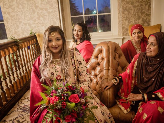 Asif and Shyna&apos;s Wedding in Stoke Poges, Buckinghamshire 24