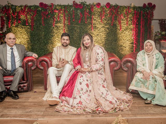 Asif and Shyna&apos;s Wedding in Stoke Poges, Buckinghamshire 32