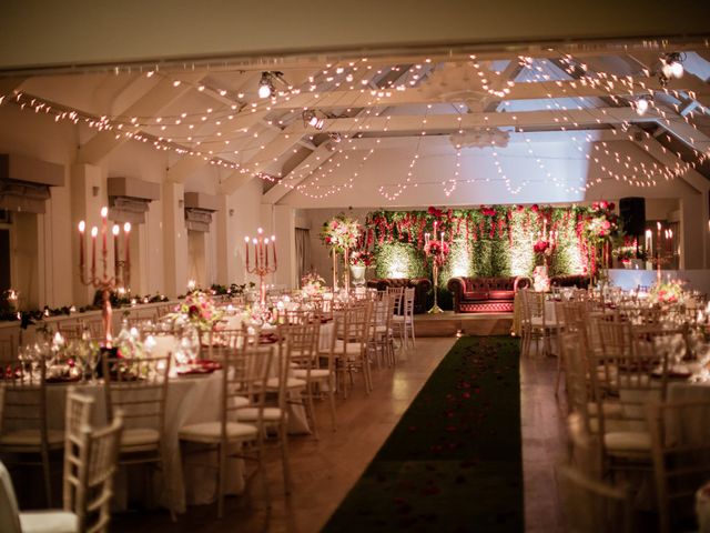 Asif and Shyna&apos;s Wedding in Stoke Poges, Buckinghamshire 33