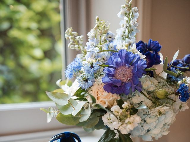 Ash and Becky&apos;s Wedding in Hull, East Riding of Yorkshire 3
