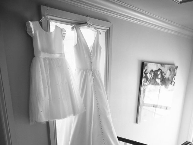 Ash and Becky&apos;s Wedding in Hull, East Riding of Yorkshire 14