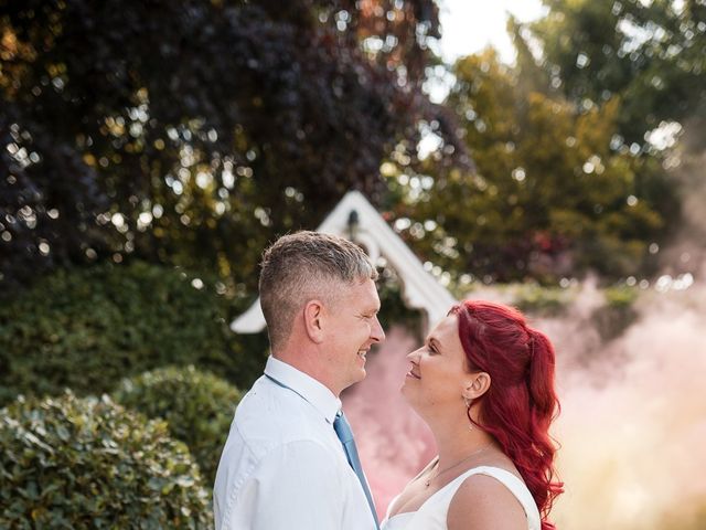 Ash and Becky&apos;s Wedding in Hull, East Riding of Yorkshire 61
