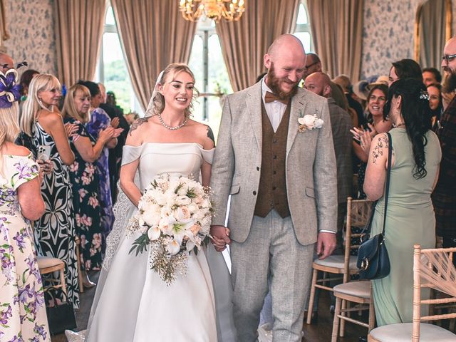 Oliver and Robin's Wedding in Saltburn-by-the-Sea, North Yorkshire 17