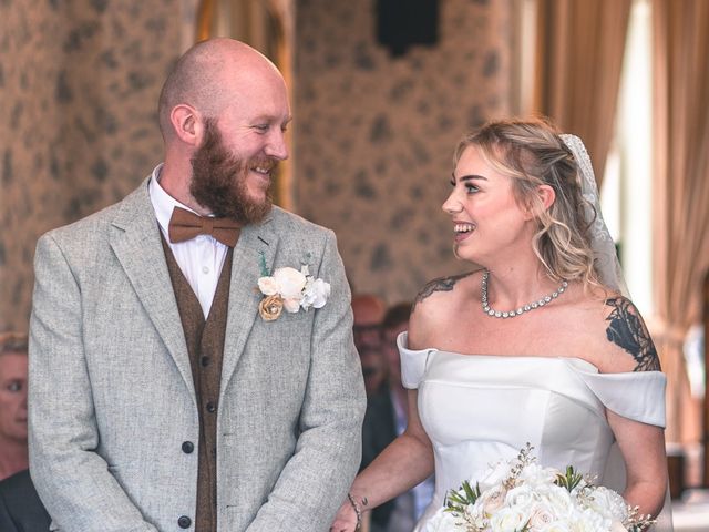 Oliver and Robin's Wedding in Saltburn-by-the-Sea, North Yorkshire 22