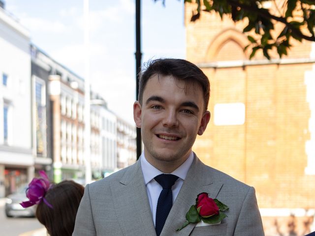 Tom and Hannah's Wedding in Chelsea, South West London 15