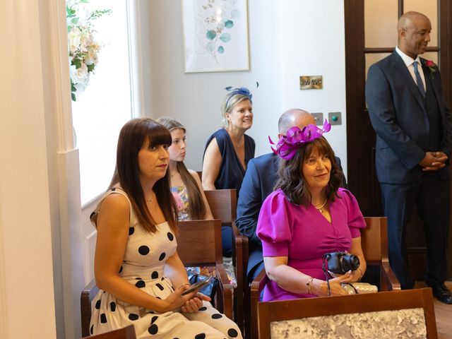 Tom and Hannah's Wedding in Chelsea, South West London 26