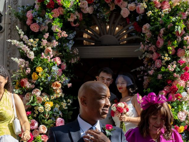 Tom and Hannah's Wedding in Chelsea, South West London 48