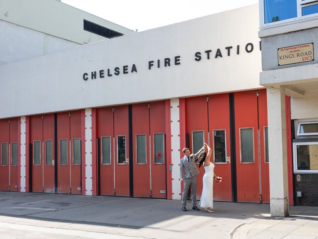 Tom and Hannah's Wedding in Chelsea, South West London 57