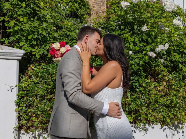 Tom and Hannah's Wedding in Chelsea, South West London 64