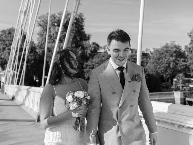 Tom and Hannah's Wedding in Chelsea, South West London 74