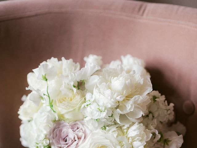 Nick and Kitty&apos;s Wedding in Old Amersham, Buckinghamshire 6