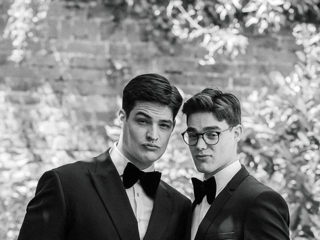 Nick and Kitty&apos;s Wedding in Old Amersham, Buckinghamshire 10