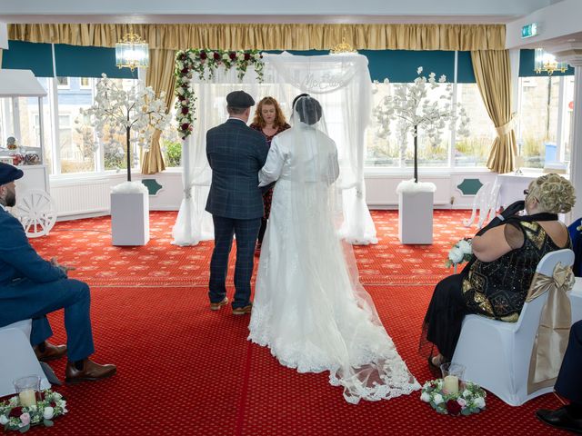 Irene and Henry's Wedding in Fife , Fife &amp; Angus 5