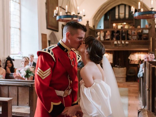 Rob and Harriet&apos;s Wedding in Dorney, Berkshire 10