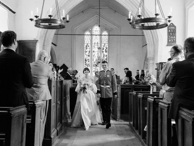 Rob and Harriet&apos;s Wedding in Dorney, Berkshire 12
