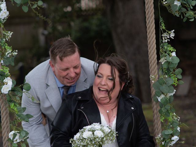 Rich and Kerry's Wedding in Christchurch, Dorset 19