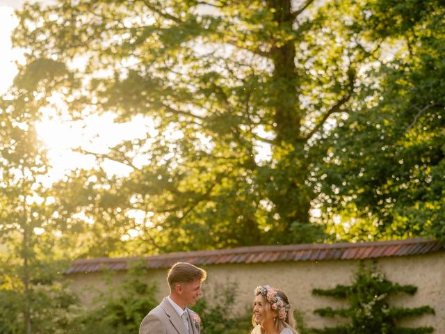 Josh and Jaye's Wedding in Salisbury, Wiltshire 16