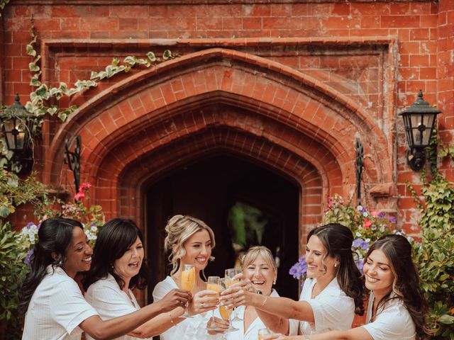 Shannon and James's Wedding in Woodbridge, Suffolk 8