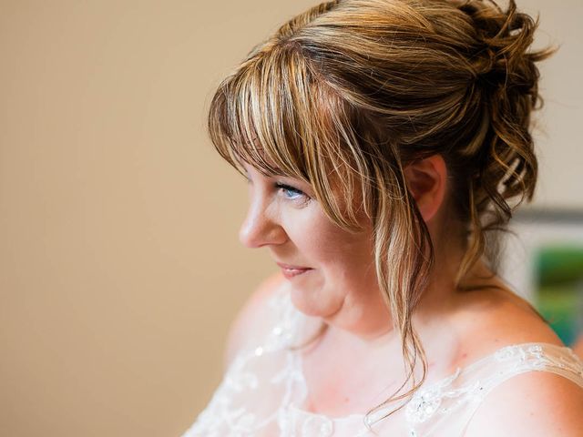 Mark and Tracey's Wedding in Goole, East Riding of Yorkshire 21