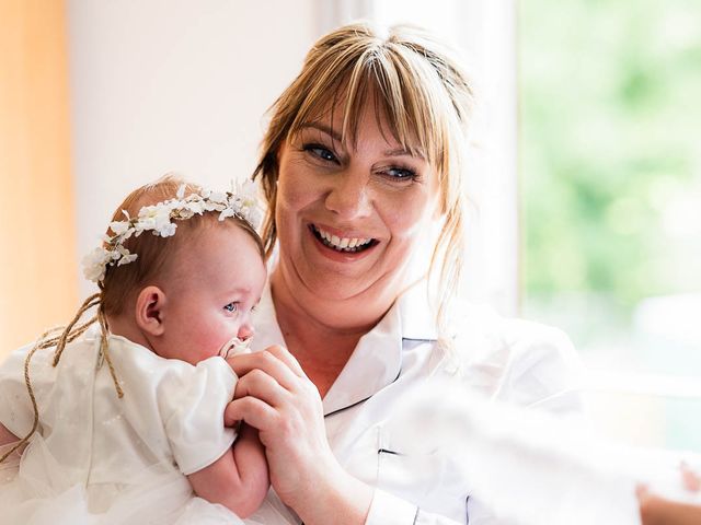 Mark and Tracey's Wedding in Goole, East Riding of Yorkshire 25