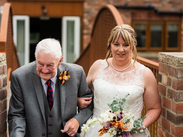 Mark and Tracey's Wedding in Goole, East Riding of Yorkshire 35