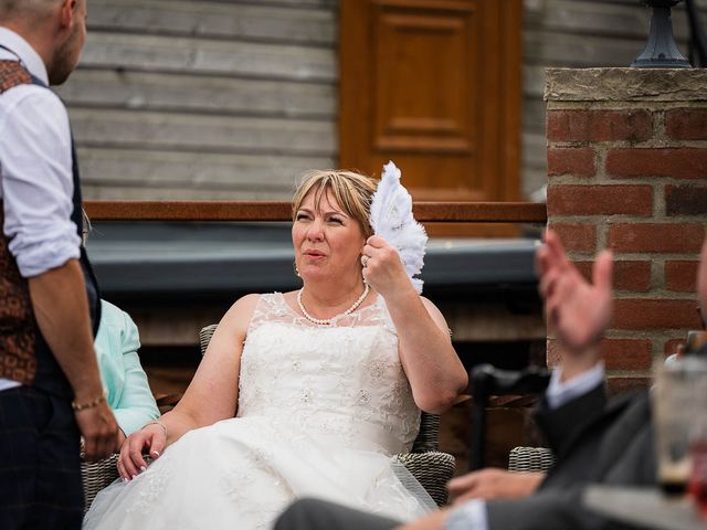 Mark and Tracey's Wedding in Goole, East Riding of Yorkshire 39