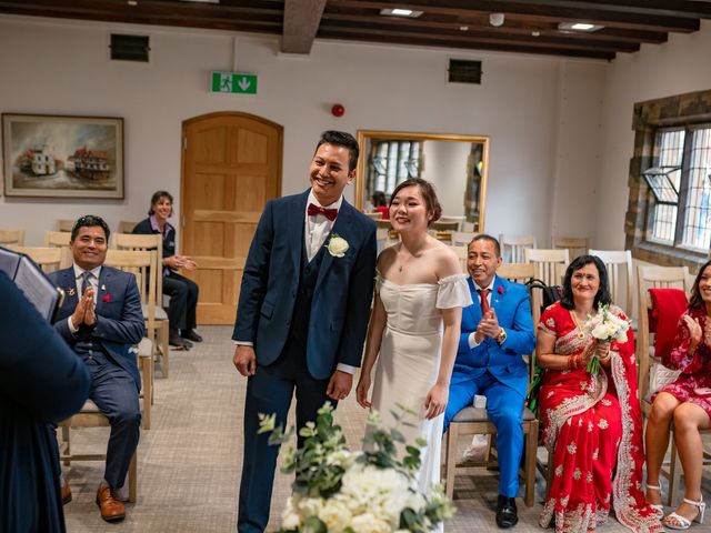 Nusan and Kiki&apos;s Wedding in Stratford on Avon, Warwickshire 5