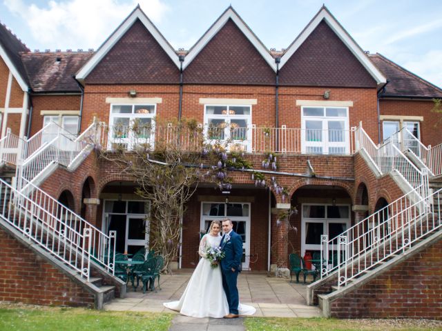 Rebecca and Richard&apos;s Wedding in Tring, Hertfordshire 19