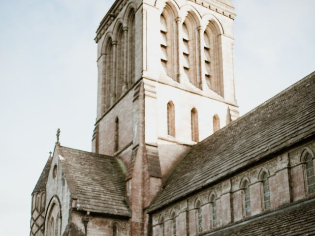 Julia and Charlie&apos;s Wedding in Corfe Castle, Dorset 27