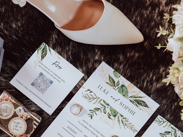 Sophie and Luke's Wedding in Ipswich, Suffolk 3