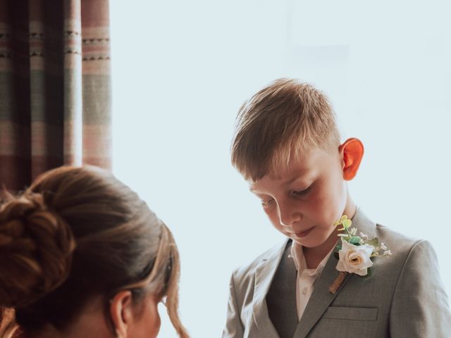 Sophie and Luke's Wedding in Ipswich, Suffolk 5