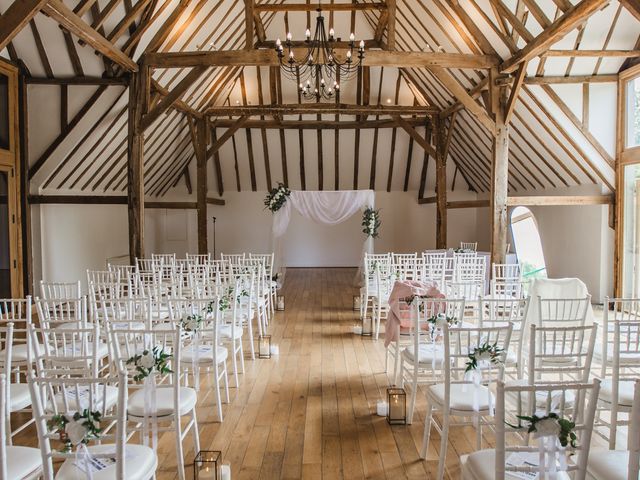 Brad and Beth's Wedding in Southampton, Hampshire 11