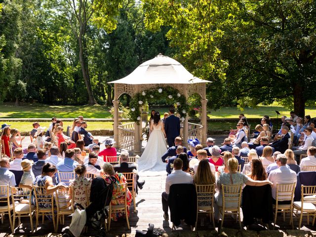 Mike and Ally&apos;s Wedding in Stonehouse, Gloucestershire 4