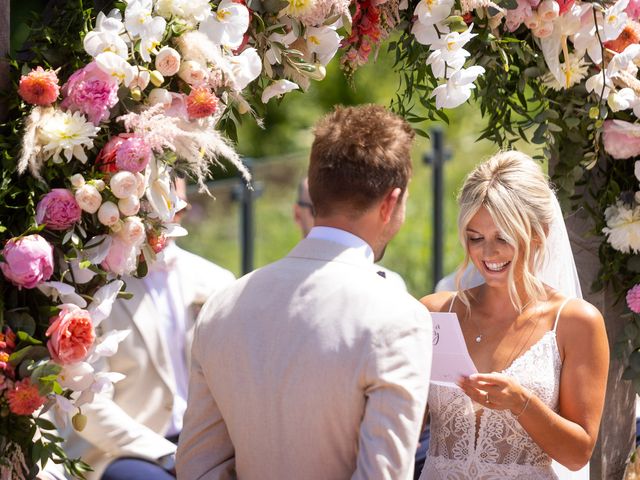 Stuart and Bethan&apos;s Wedding in Ilfracombe, Devon 17