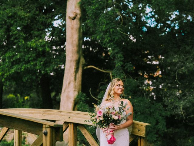 Harry and Jenna's Wedding in Twickenham, Middlesex 9