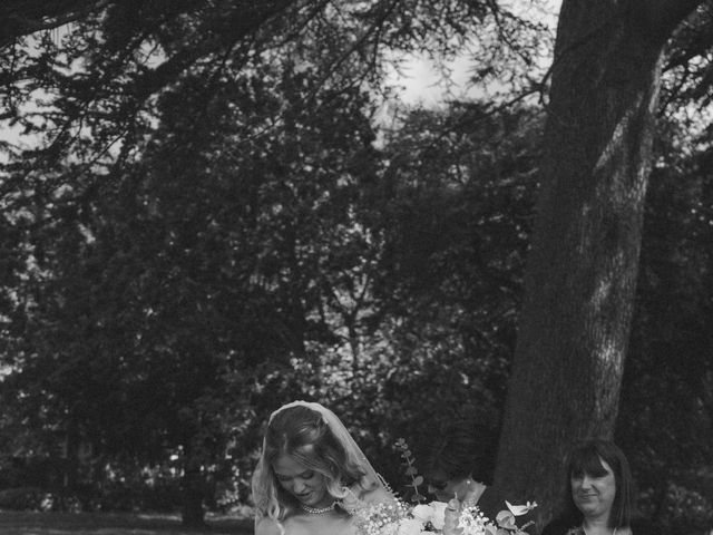 Harry and Jenna's Wedding in Twickenham, Middlesex 23