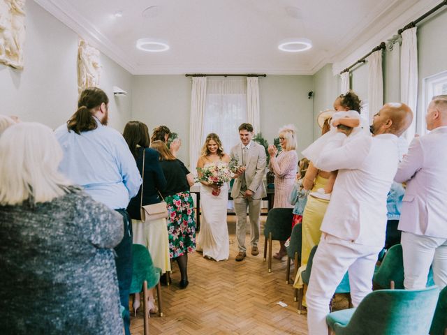 Harry and Jenna's Wedding in Twickenham, Middlesex 55