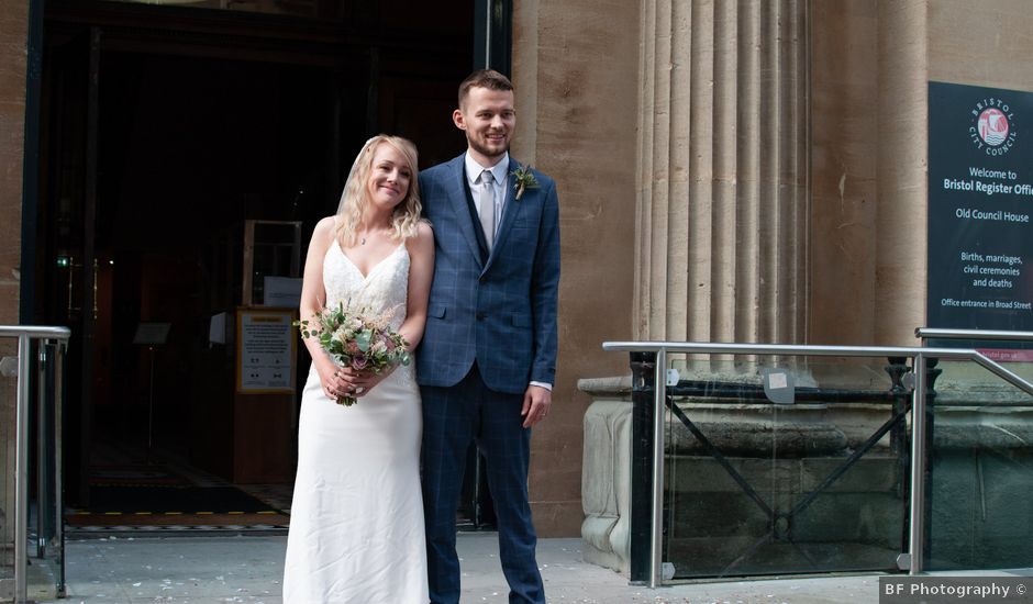 Chris and Jenny's Wedding in Bristol City, Bristol