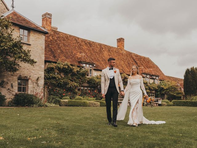 Josh and Sarah's Wedding in Launton, Oxfordshire 25