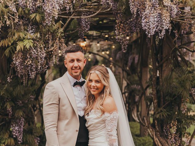 Josh and Sarah's Wedding in Launton, Oxfordshire 29